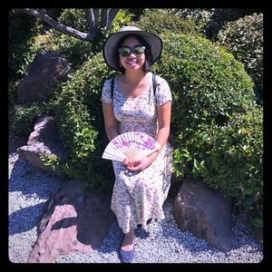 Meet your Posher, Nel